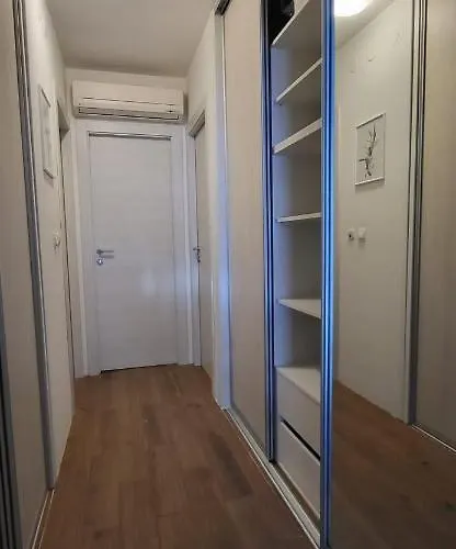 Lenci Apartment *